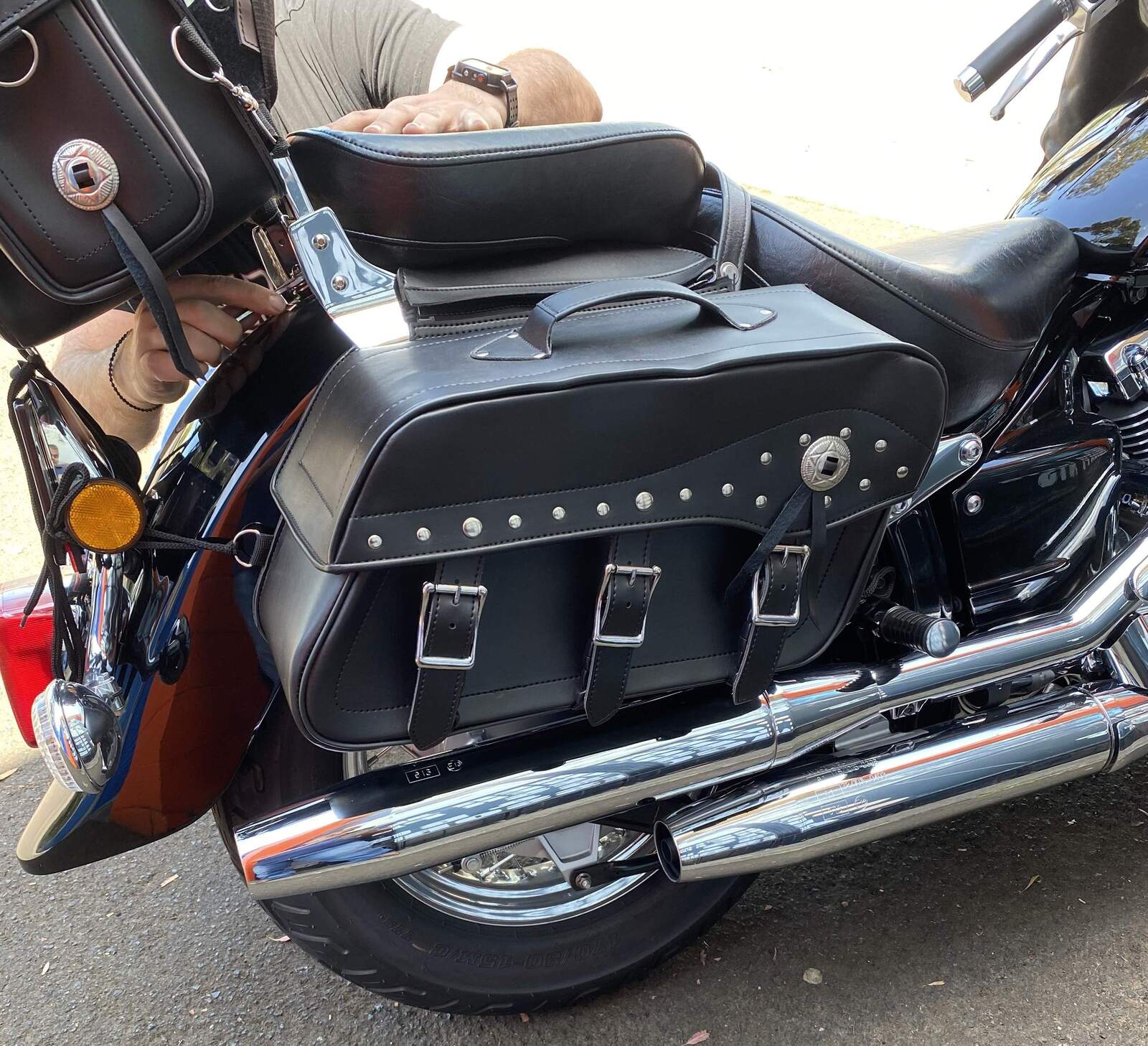 Fender 3 Buckle Leather Motorcycle Saddlebags Pair PLAIN
